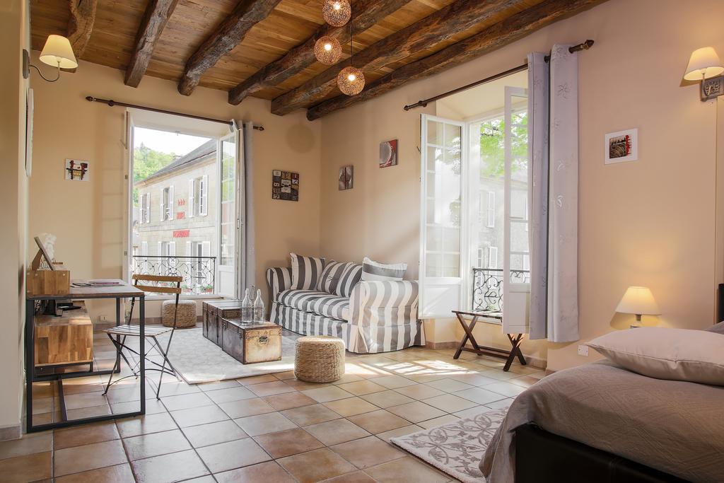 La Roseraie Hotel Restaurant Montignac-Lascaux Eksteriør bilde