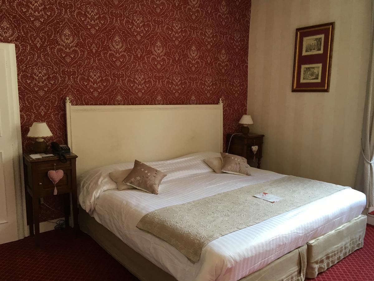 La Roseraie Hotel Restaurant Montignac-Lascaux Eksteriør bilde